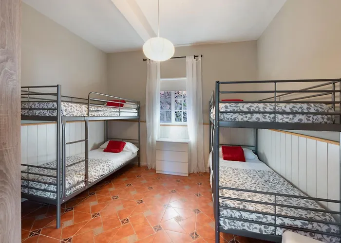 Lilos Country house